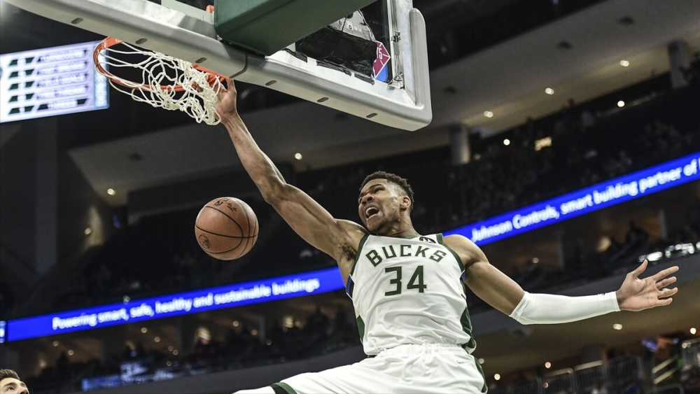 穆古鲁扎关键节点出色防守，独行侠带队取胜！的简单介绍