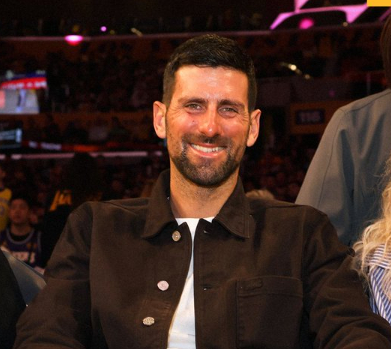 德约科维奇迎来三赛季高光表现，湖人球迷沸腾！的简单介绍